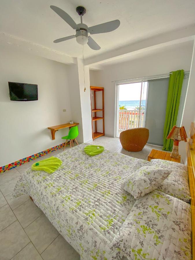 Whale House Hotel Puerto López المظهر الخارجي الصورة