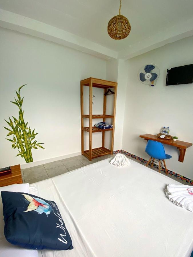 Whale House Hotel Puerto López المظهر الخارجي الصورة