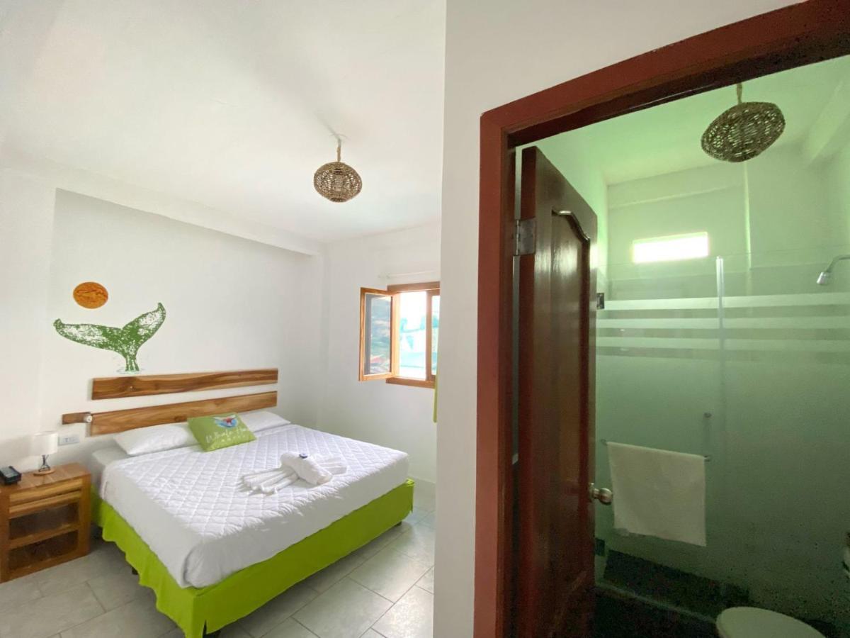 Whale House Hotel Puerto López المظهر الخارجي الصورة